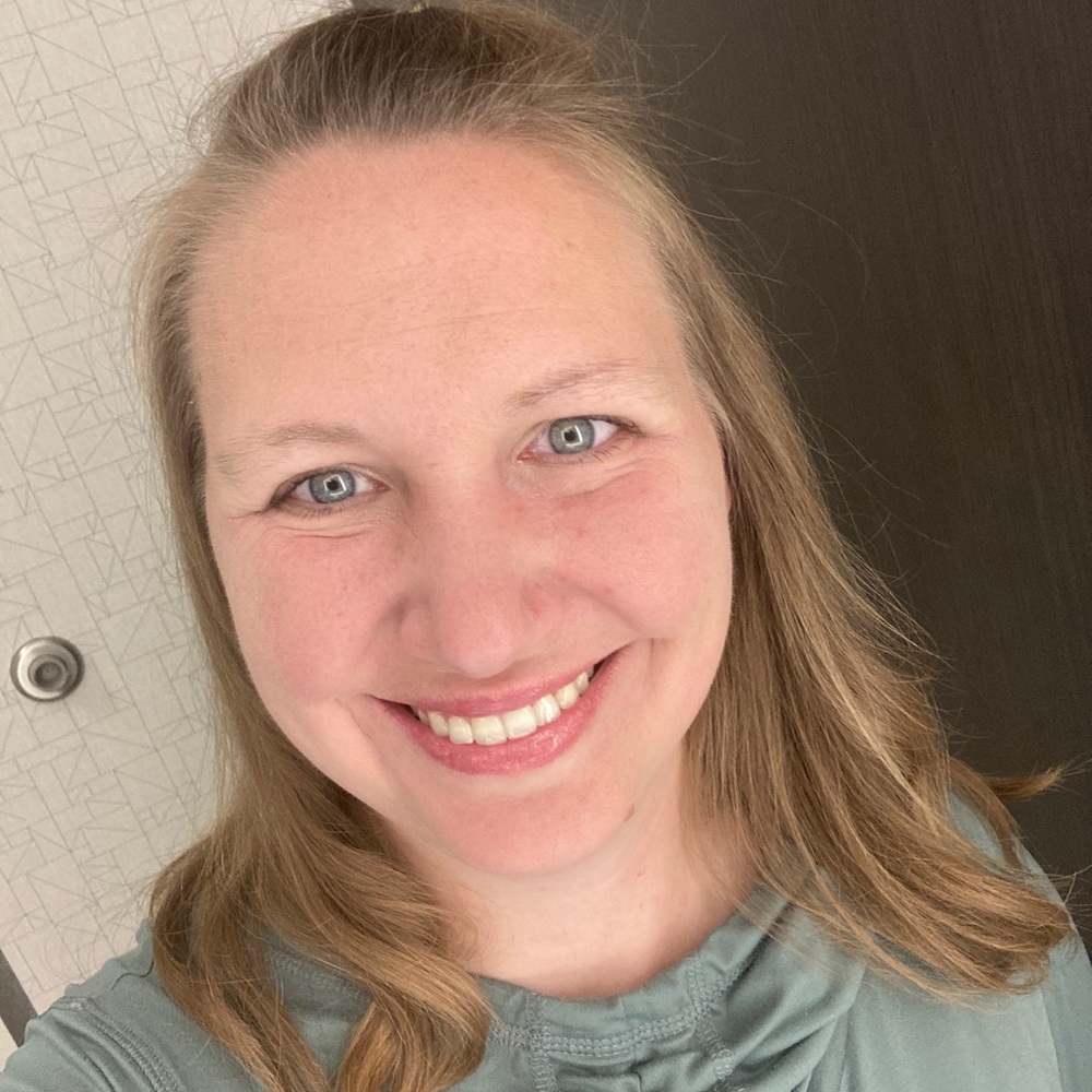 Meet your Posher, Sara